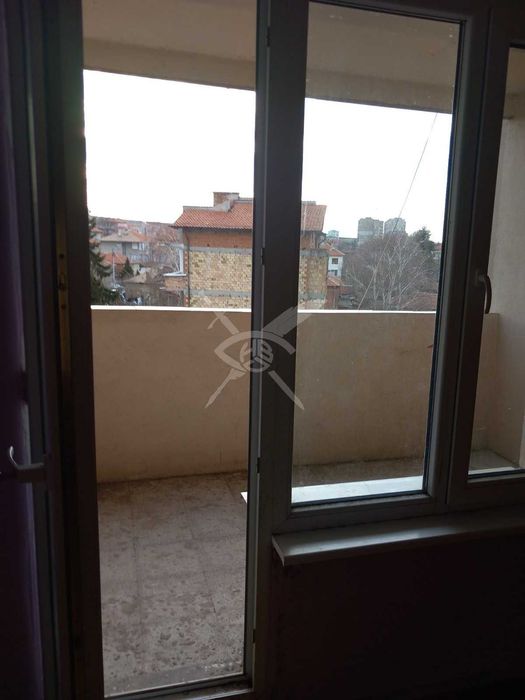 Продава се Двустаен апартамент в Карнобат - 67 кв.м за 851 €/кв.м - Снимка #4