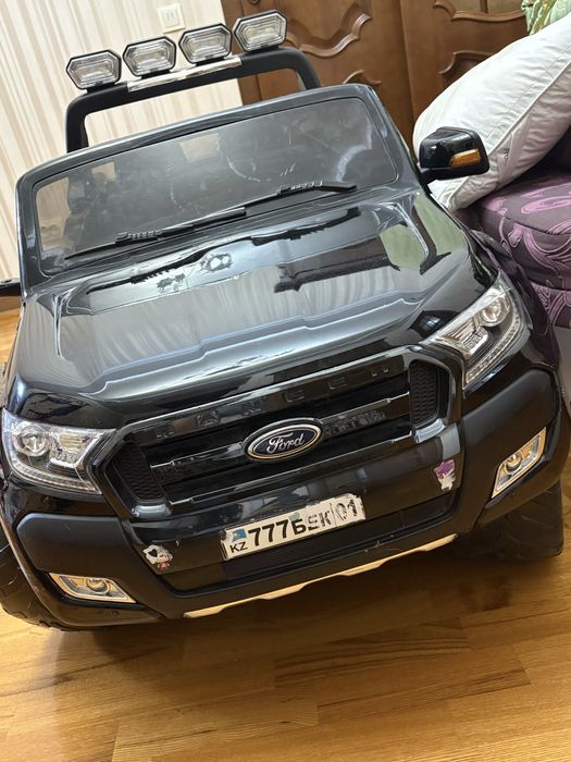 Продаю автомобиль.