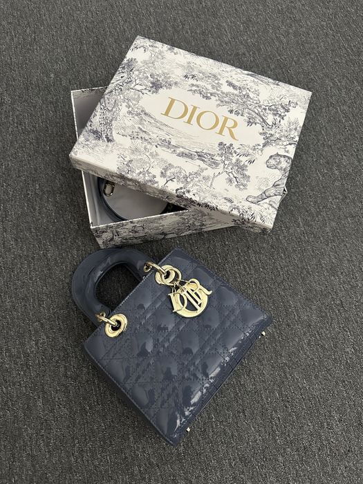 Оригинална Lady Dior Mini Blue Patent Leather