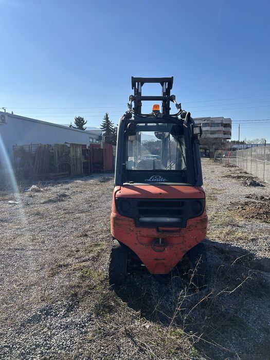 Продавам мотокар дизел Линде / Linde H30D обслужен 3тона
