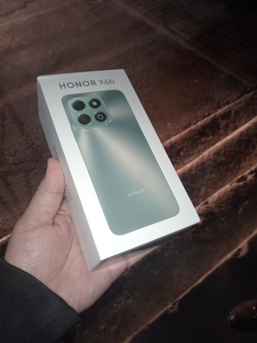 Продам HONOR X6b