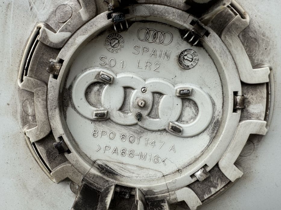 Оригинални тасове за Audi R16