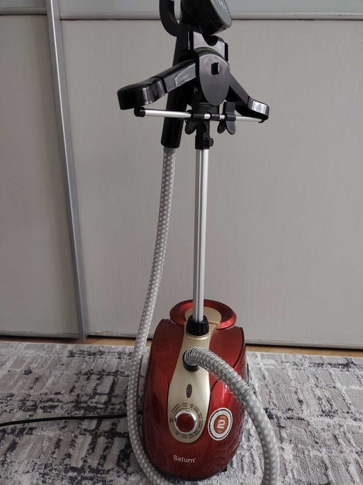 Fierul de calcat si curatat haine cu aburi vertical Saturn ST-CC0227