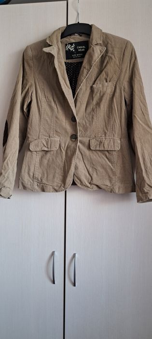 Sacou mărimea S material raiat