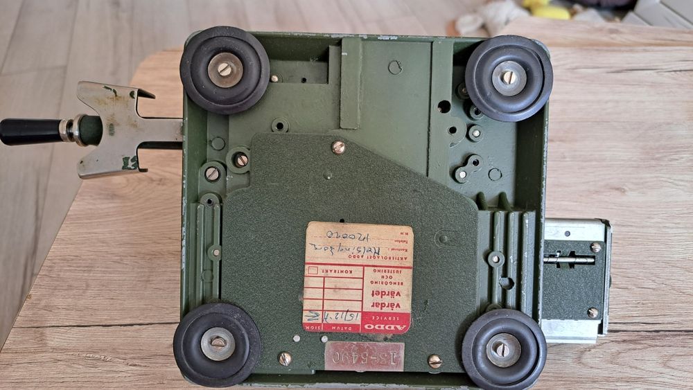 Mașina de calcul veche Suedeza Multo