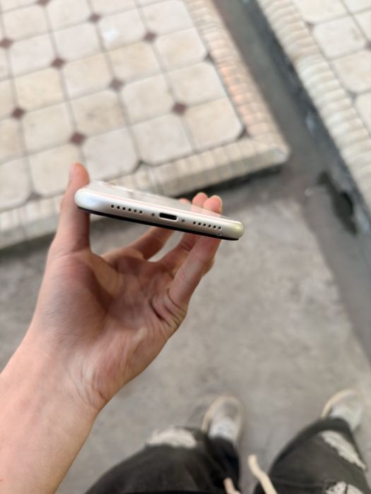 Iphone 11 xolati zor