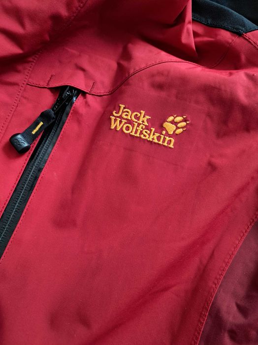 Geaca jack wolfskin