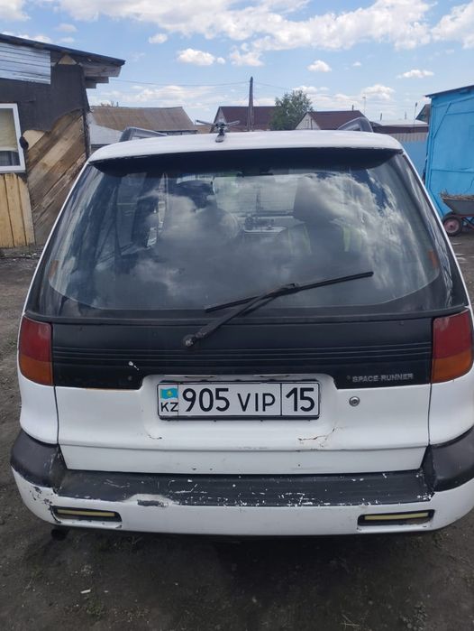 Продам машину 1995 года