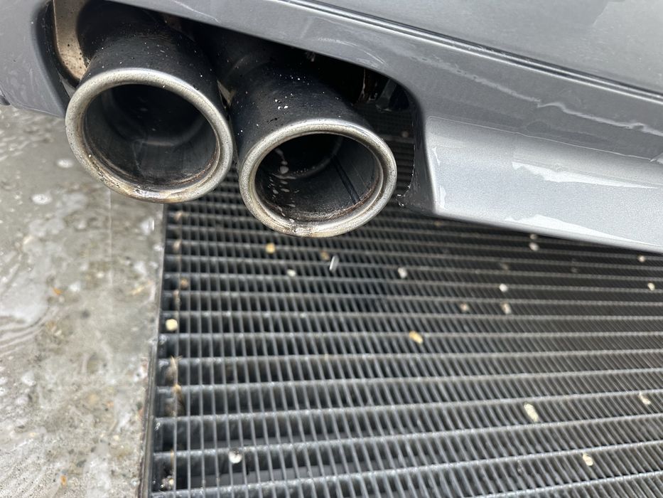 VAND BMW F10 , va rog sa cititi tot anuntul cu mare atentie .