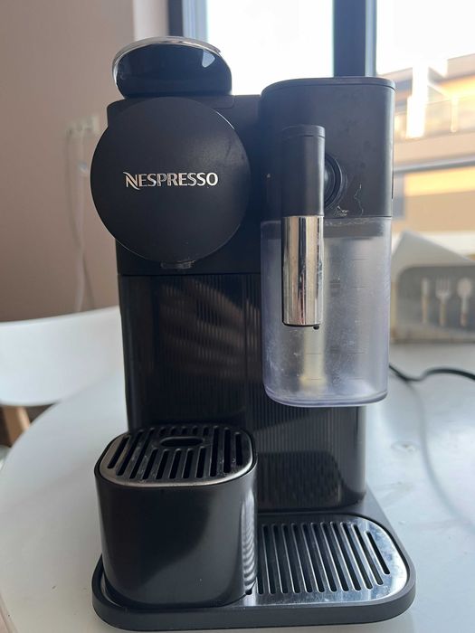 Nespresso Latissima One