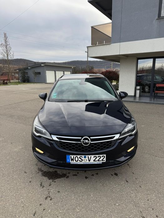 Opel Astra K 08.2018
