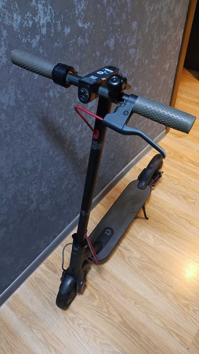 Продам самокат Xiaomi s1