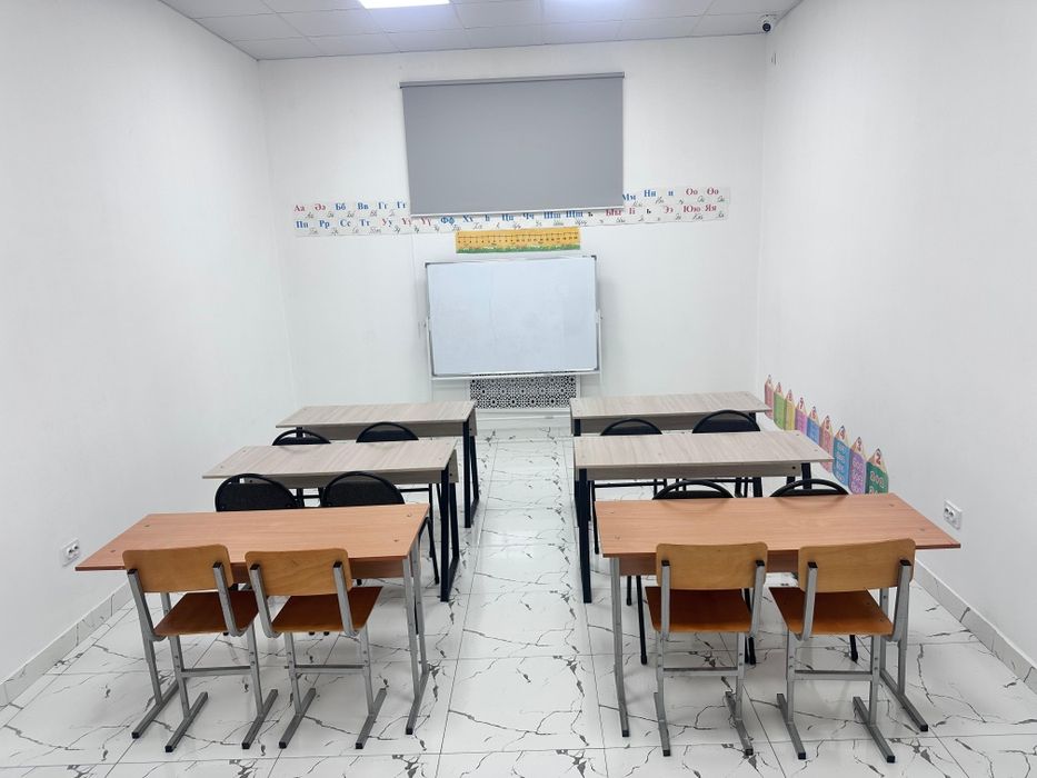 Парта стулья кулер тақта