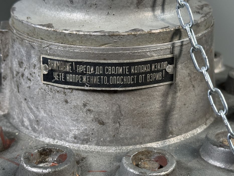 Индустриални лампи - пендели Р390