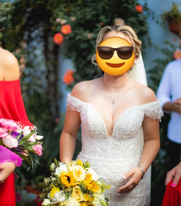 Rochie mireasa cu trena detasabila