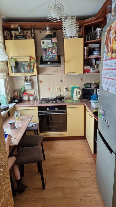 Продам 3 комн.кв в Черёмушках.