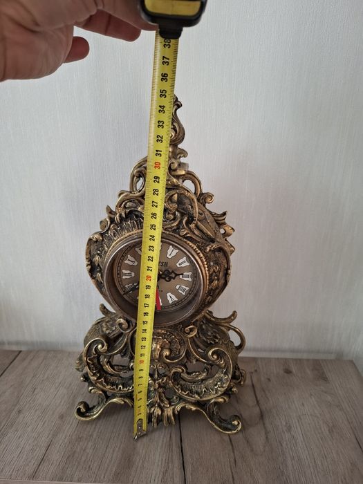 продам часы каминные бронзовые