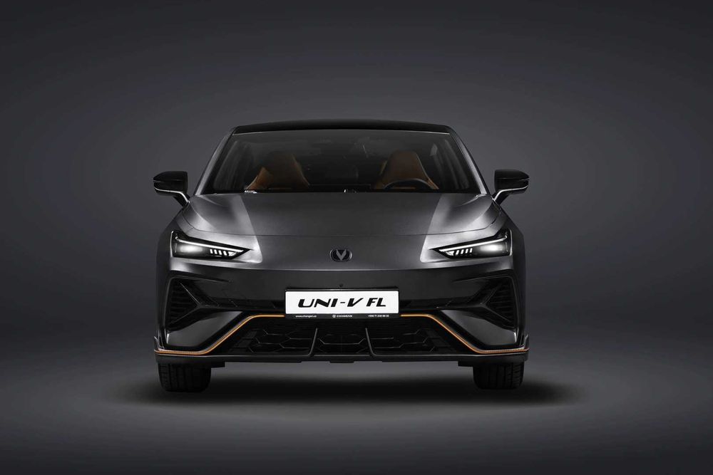 CHANGAN UNI-V FL sport 2.0