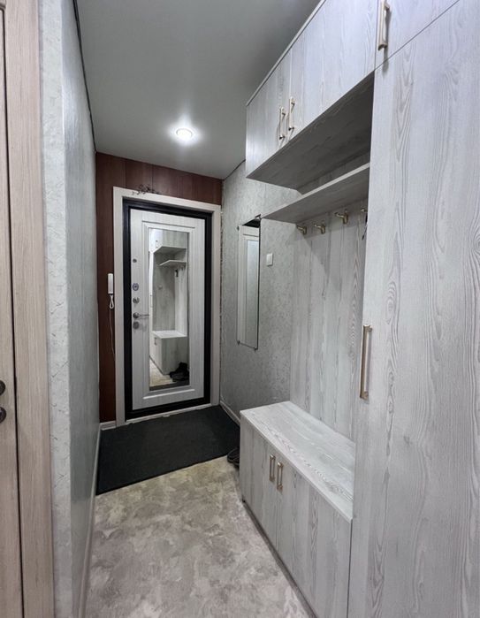 Продам двушку на Айсберге