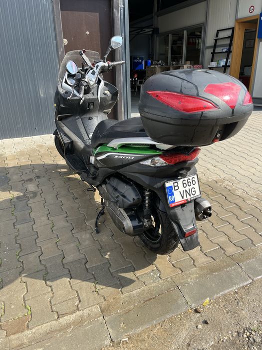Honda j 300 2014