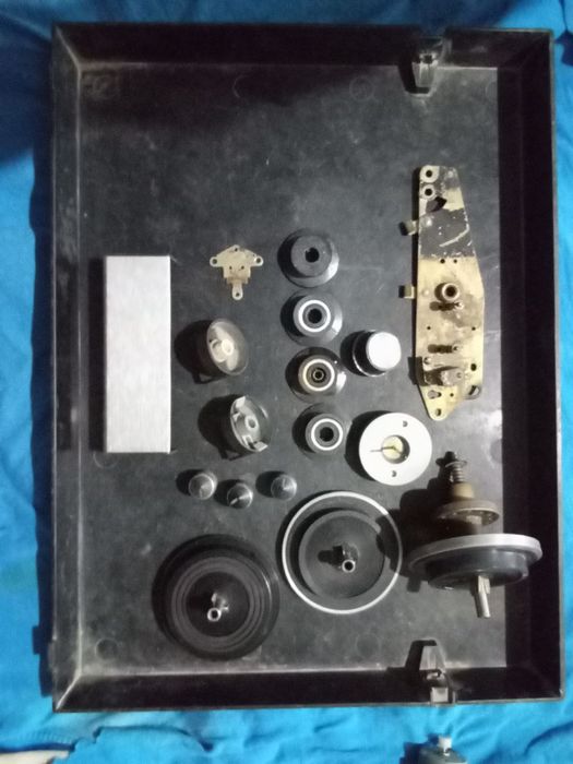 Детали проигрывателей и магнитофонов