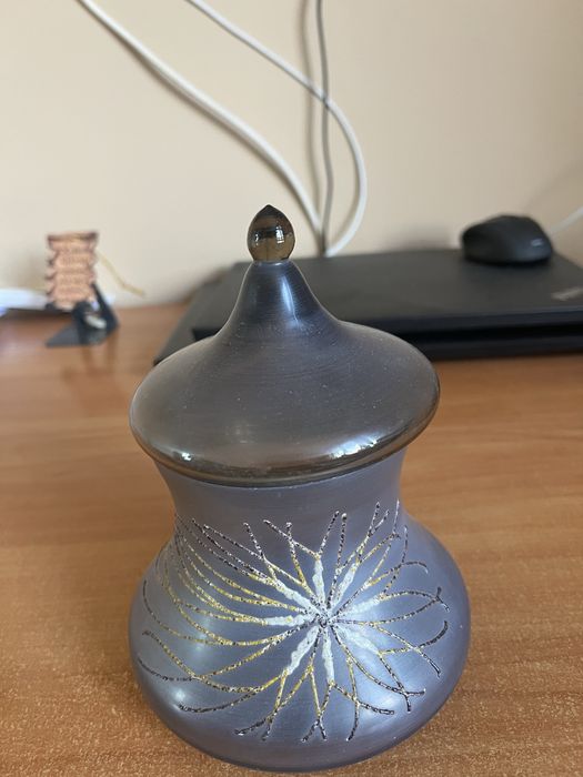 Захарница порцеланова