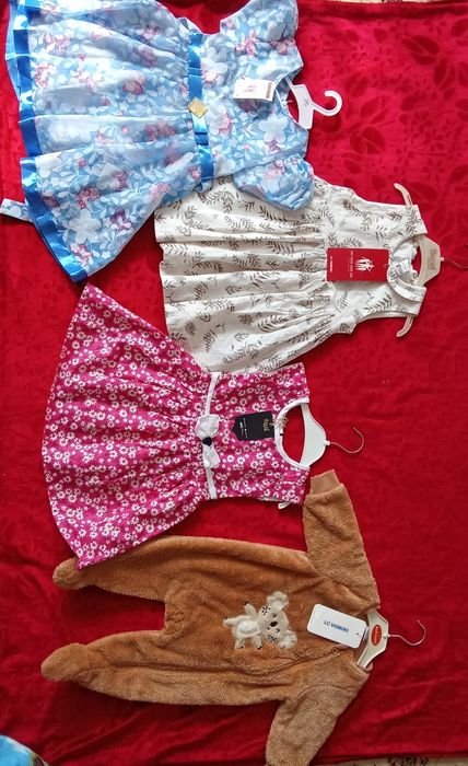 Платье,комбинезон для новорожденных