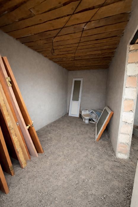 Үй сатылады. Бағасы 6.5