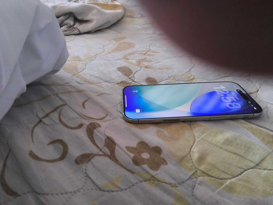 Продавам iphone air