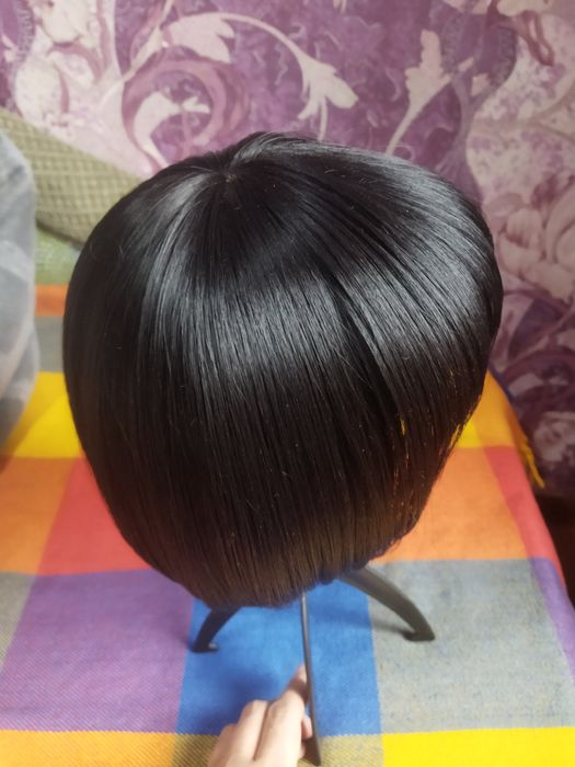 Продам парик каре