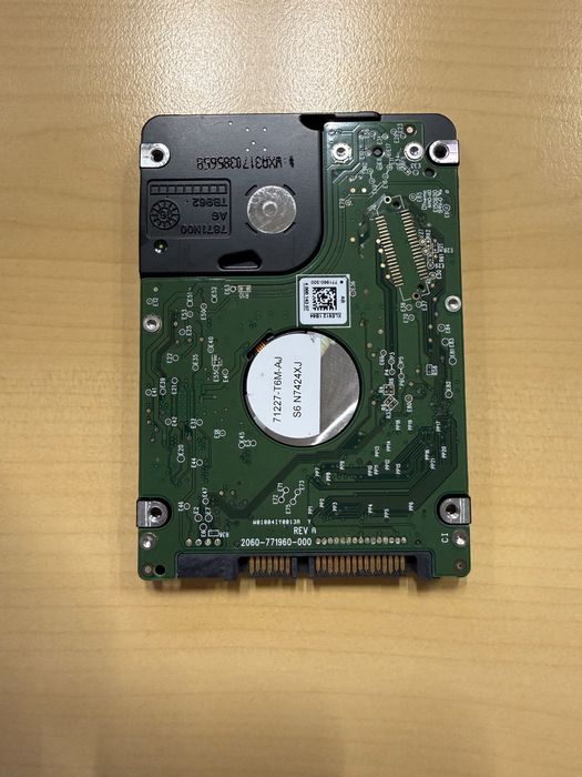 Hard disk laptop 1TB SATA 3 format 2.5 inch WESTERN DIGITAL