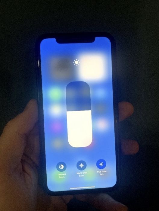 Айфон xr на 64 гб