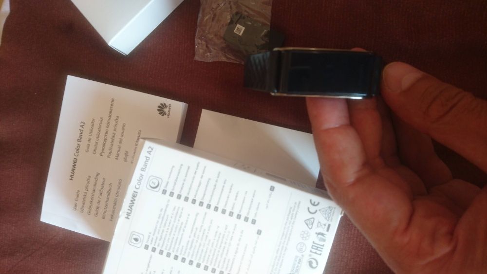 Ceas bluetooth Huawei, nou la cutie.