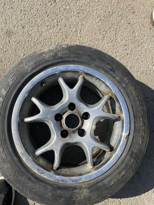 Продам одну колесу