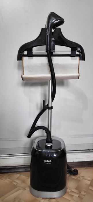 Продам отпариватель Tefal