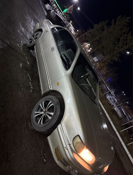 Продам Nissan Maxima