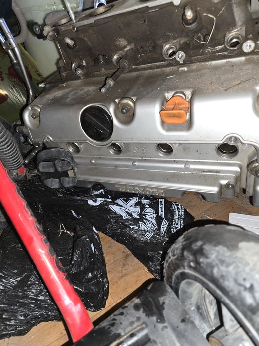 Двигатель  хонда