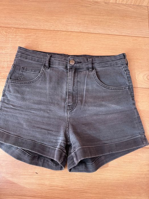 Къси дънки Stradivarius, New Yorker, H&M