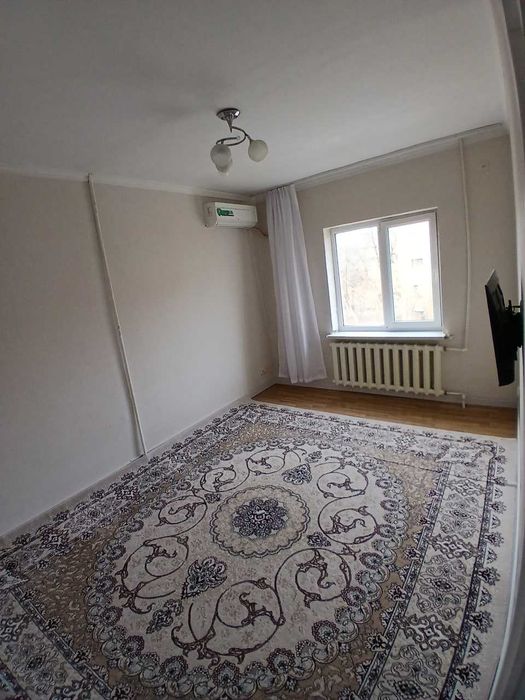 Продаётся 2 комнатная квартира С ремонтом  и мебель техникой / кирпич