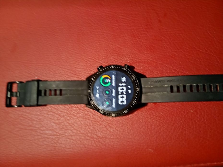 Смарт часовник Huawei GT 2