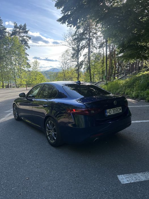 Alfa Romeo Giulia 2018, 2.0T - 200 C.P.