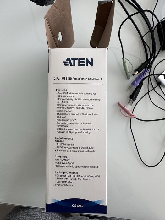 KVM switch за 2 компютъра Aten