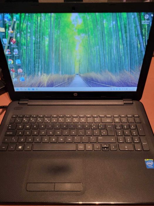 HP 15.6" 15-AC002NQ, Intel Celeron N3050 1.6Ghz, 8GB DDR3, SSD 256 GB