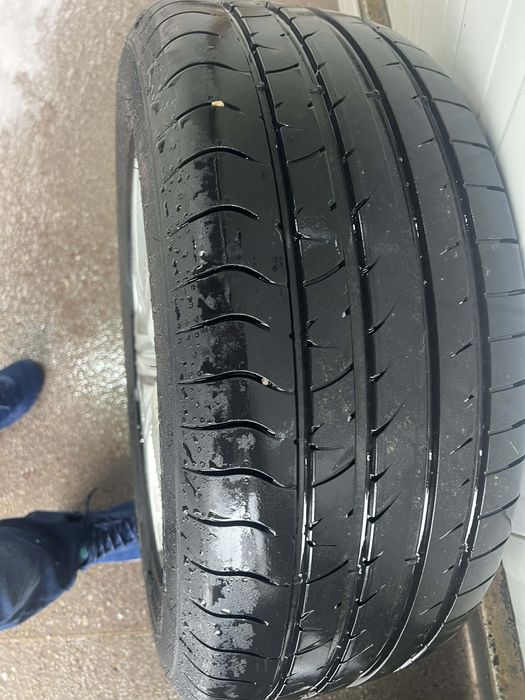 Продавам джанти с гуми за Kia 18*-550евро