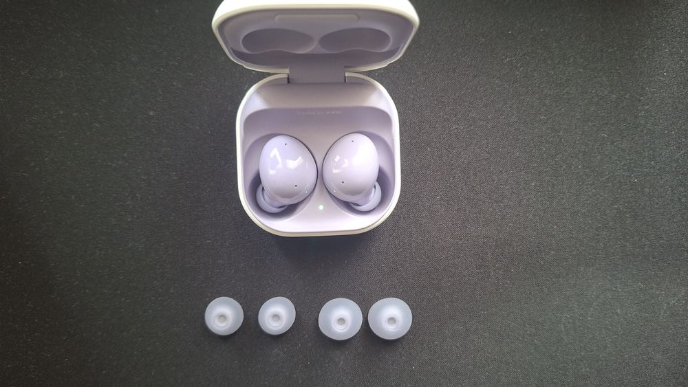Samsung Galaxy Buds2 + оригинална кутия и тапи