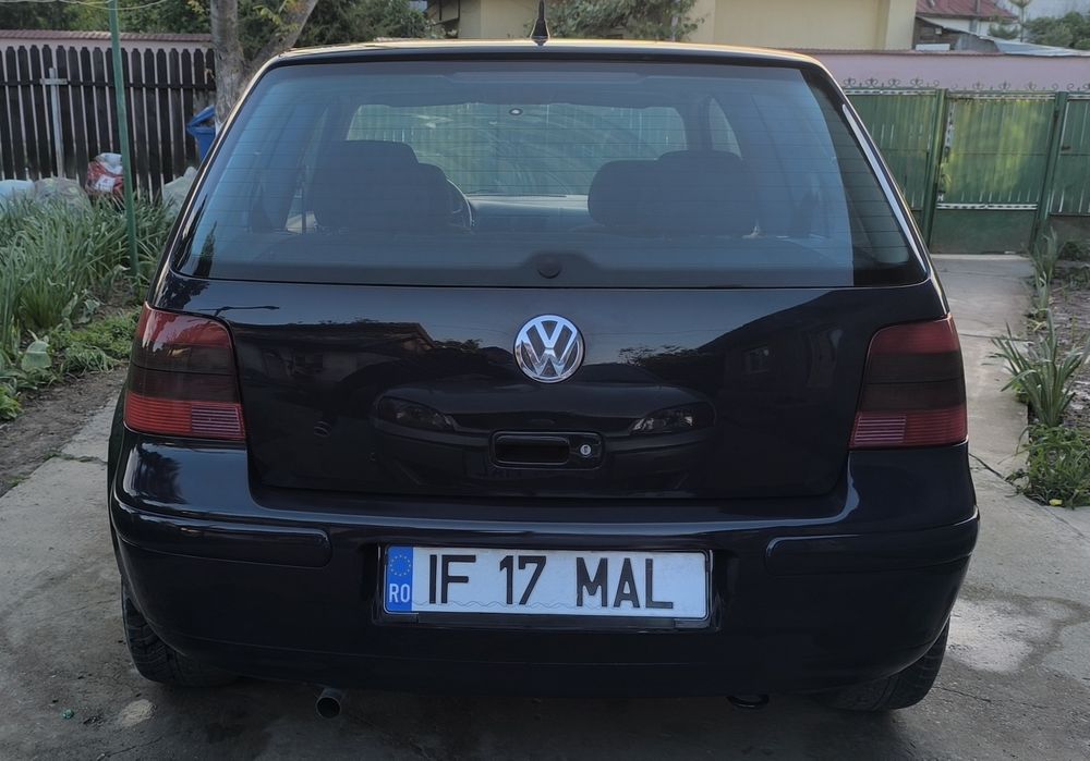 Golf 4 coupe 1.4 16 V AXP