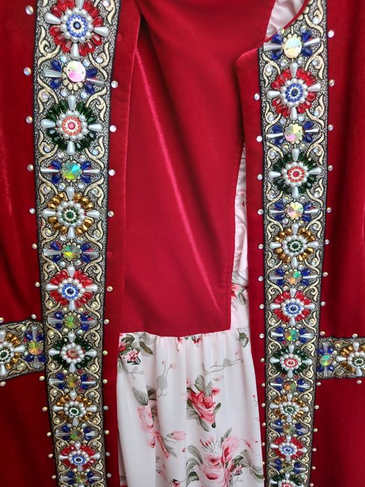 Камзол казахский традиционный