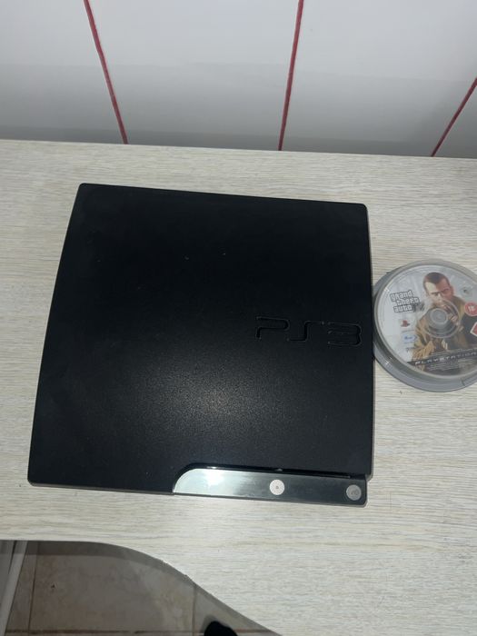 Vând ps 3 +jocuri