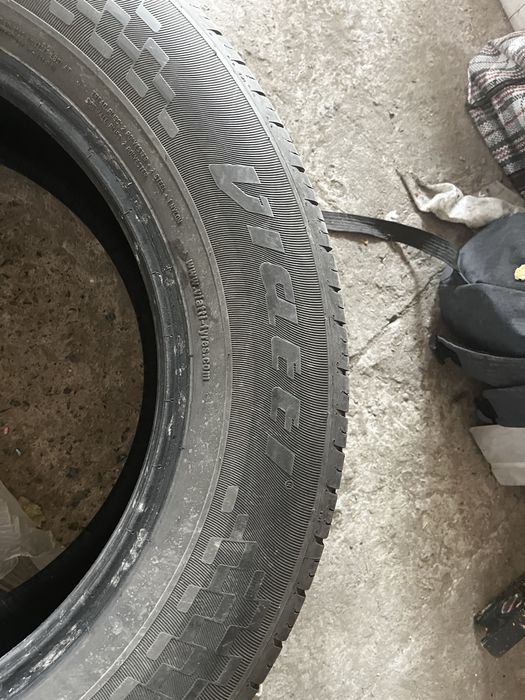 Продам летнию резину 265/60/18