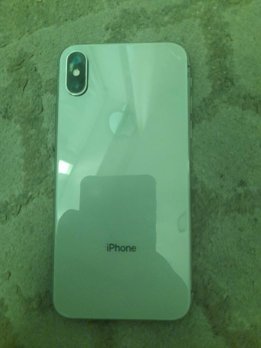 IPhone x продаётся срочно